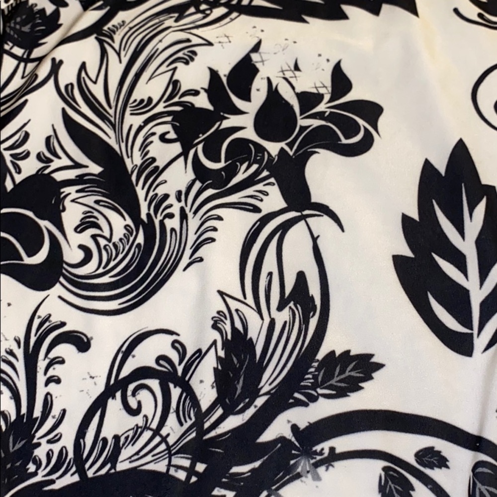 Fun print top - Picture 4 of 4